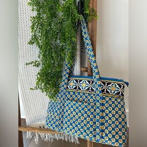 NWOT Vera Bradley Riviera Blue Tote 10”x14”